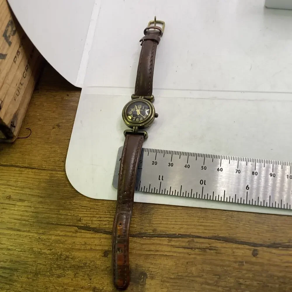 La Gear Womens Brass Tone Watch New Battery